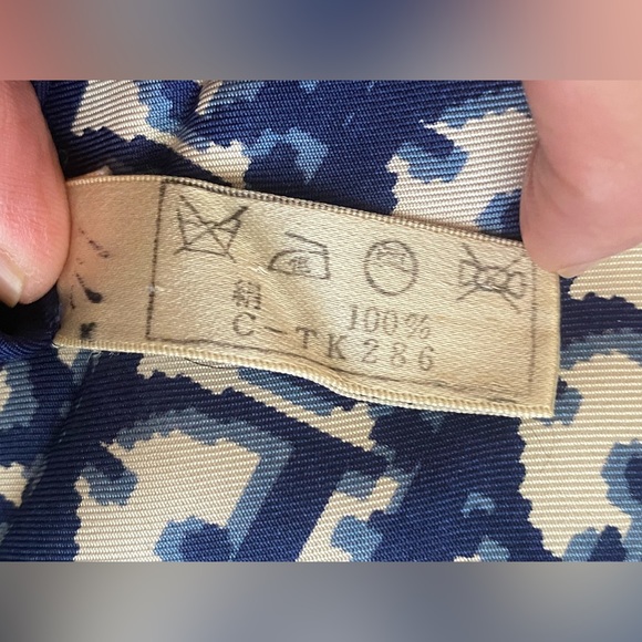 MITZAH DIOR OBLIQUE SILK NECKERCHIEF - Picture 10 of 11